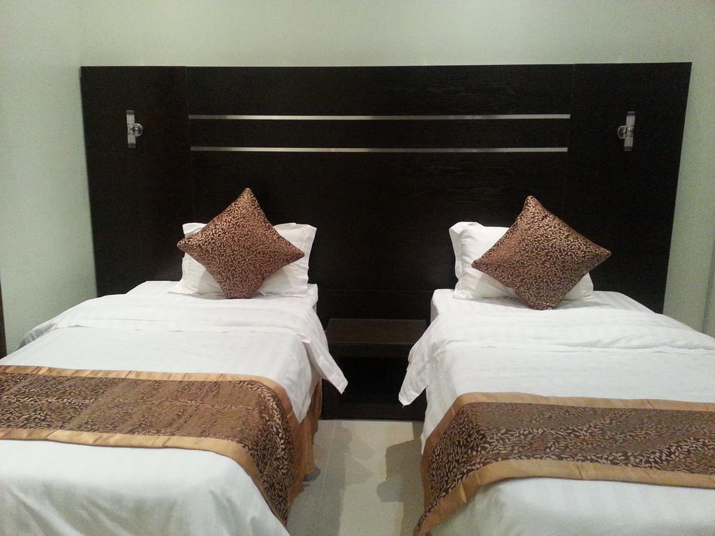 Hotel Elaf Hotelsuits 4*
